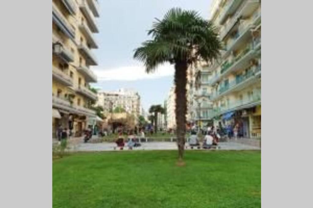 Ferienwohnung Cosmopolitan, Nilie Hospitality Mgmt Thessaloniki Exterior foto